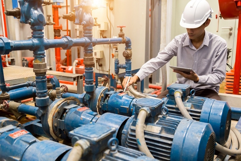 Pump station mechanical maintenance